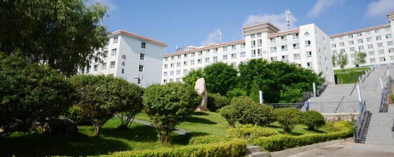 兰州资源环境职业技术大学2025定向培养军士分数线：甘肃物理类最低371分